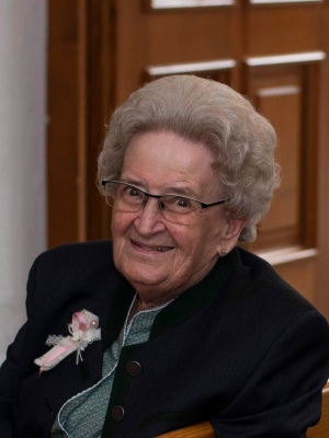 Prillinger Christine.